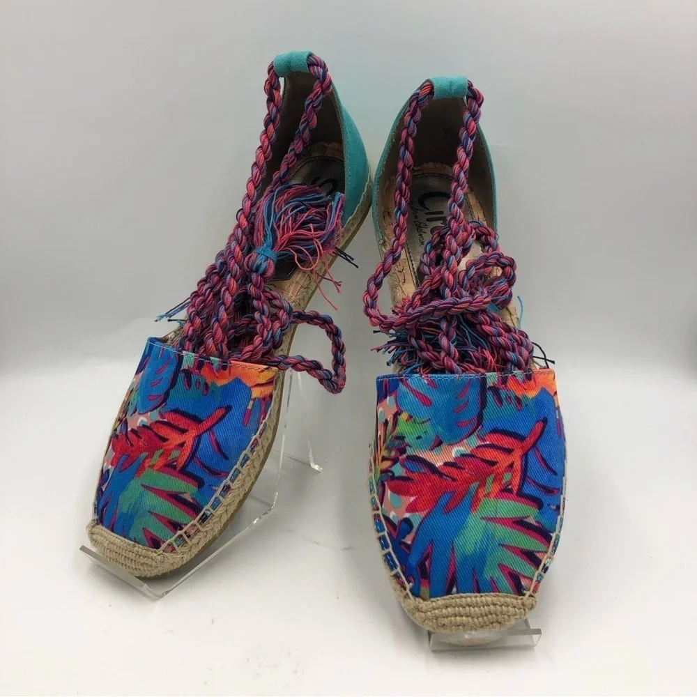 Circus by Sam Edelmen Ladies Flat Lenora 8